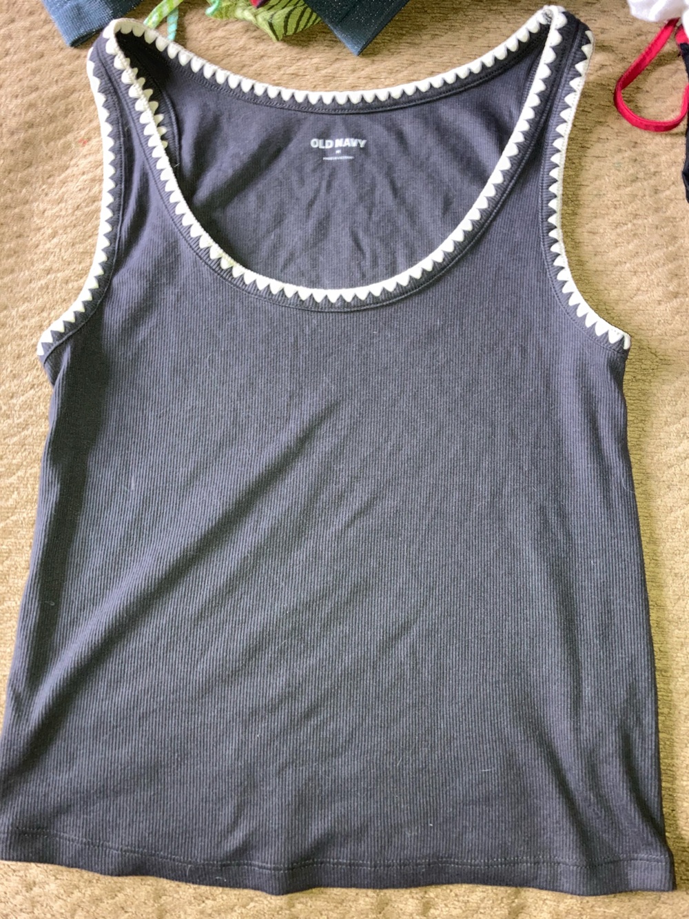 Old Navy Tank with Cream Scallop Trim
